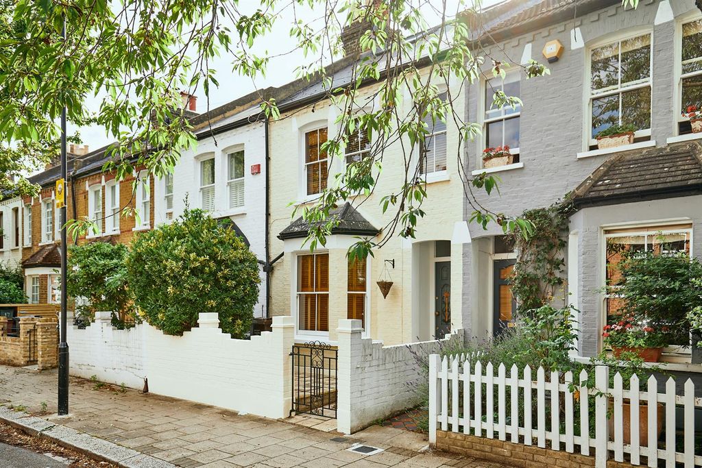 Property photo 1 of 27