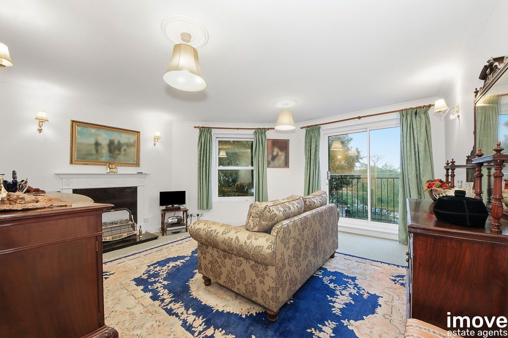 Property photo 2 of 9