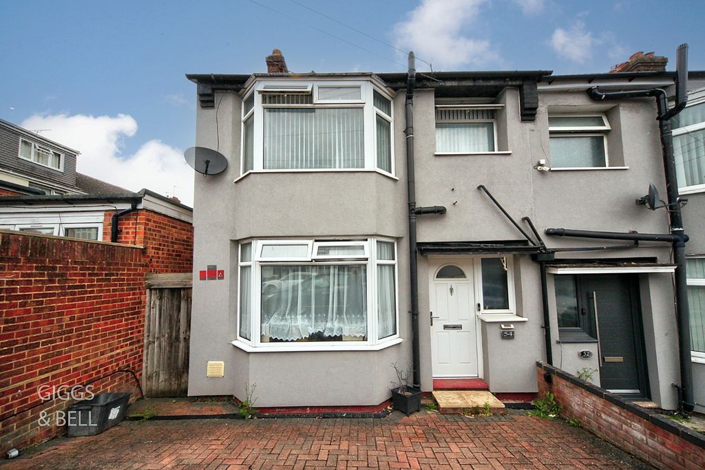Property photo 1 of 16 4308160