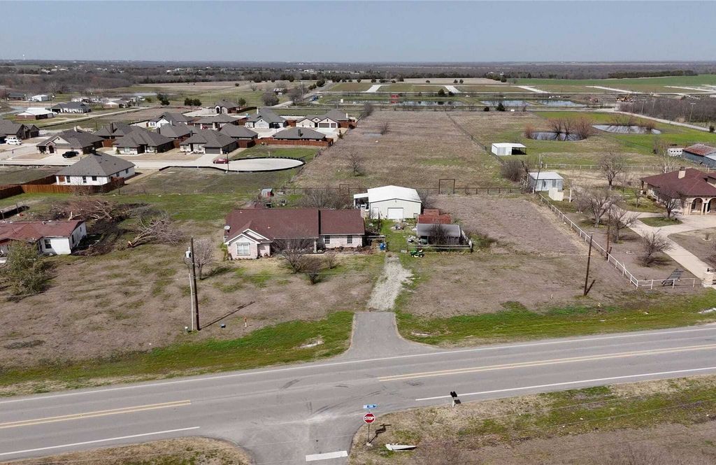 Property photo 1 of 5