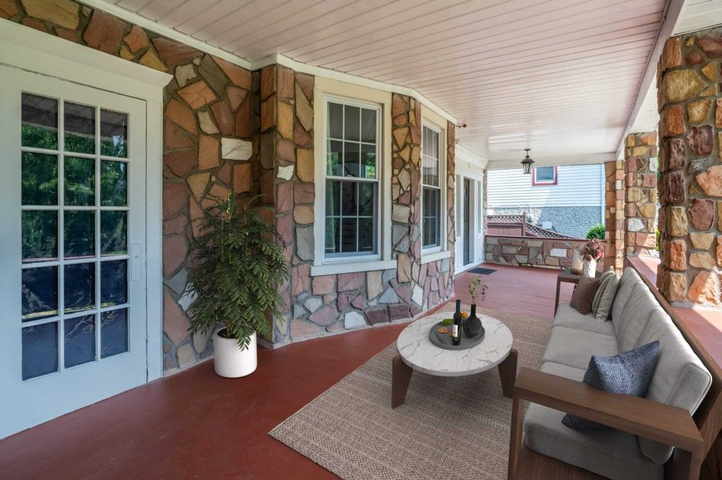 Property photo 2 of 12 <Alttext/>