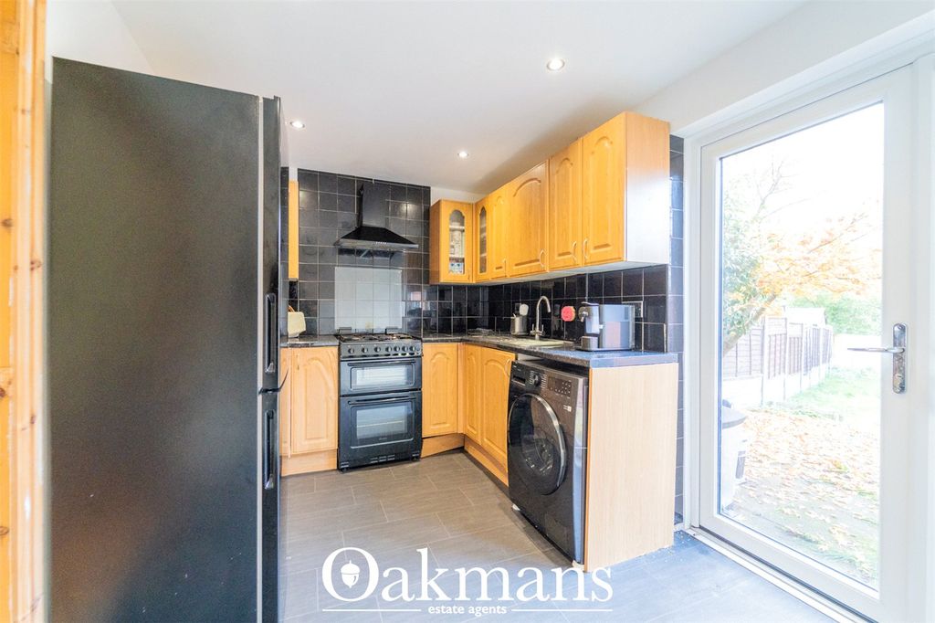 Property photo 3 of 23 Picture No. 21