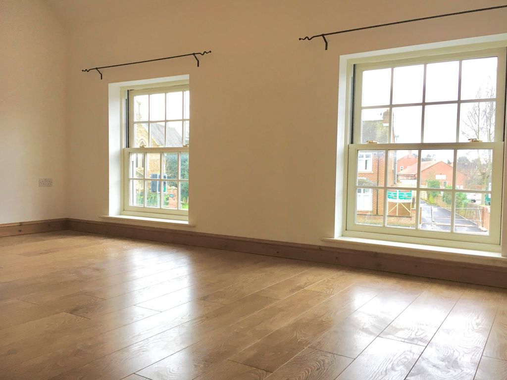 Property photo 1 of 6 Image