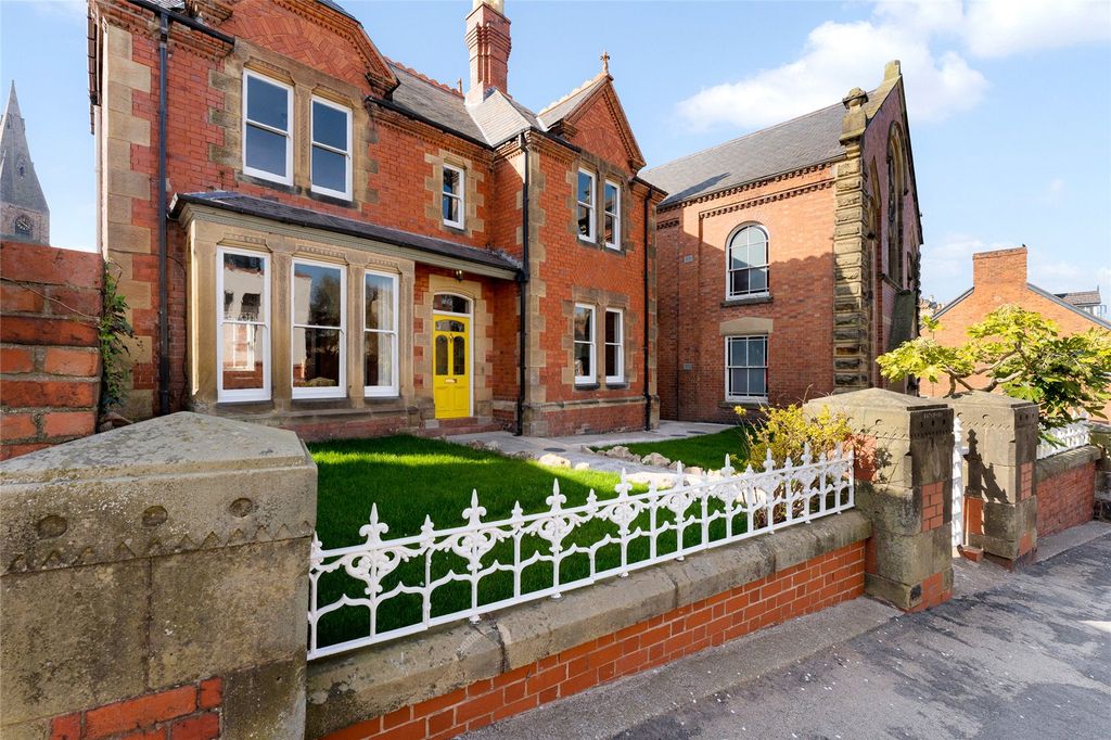 Property photo 1 of 22 Front Elevation