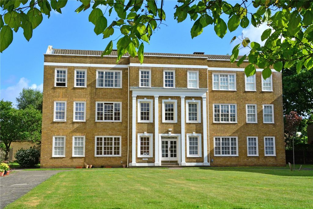 Property photo 1 of 15 Picture No. 10