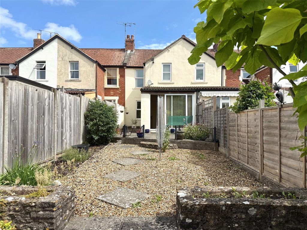 Property photo 2 of 15 Picture No. 15