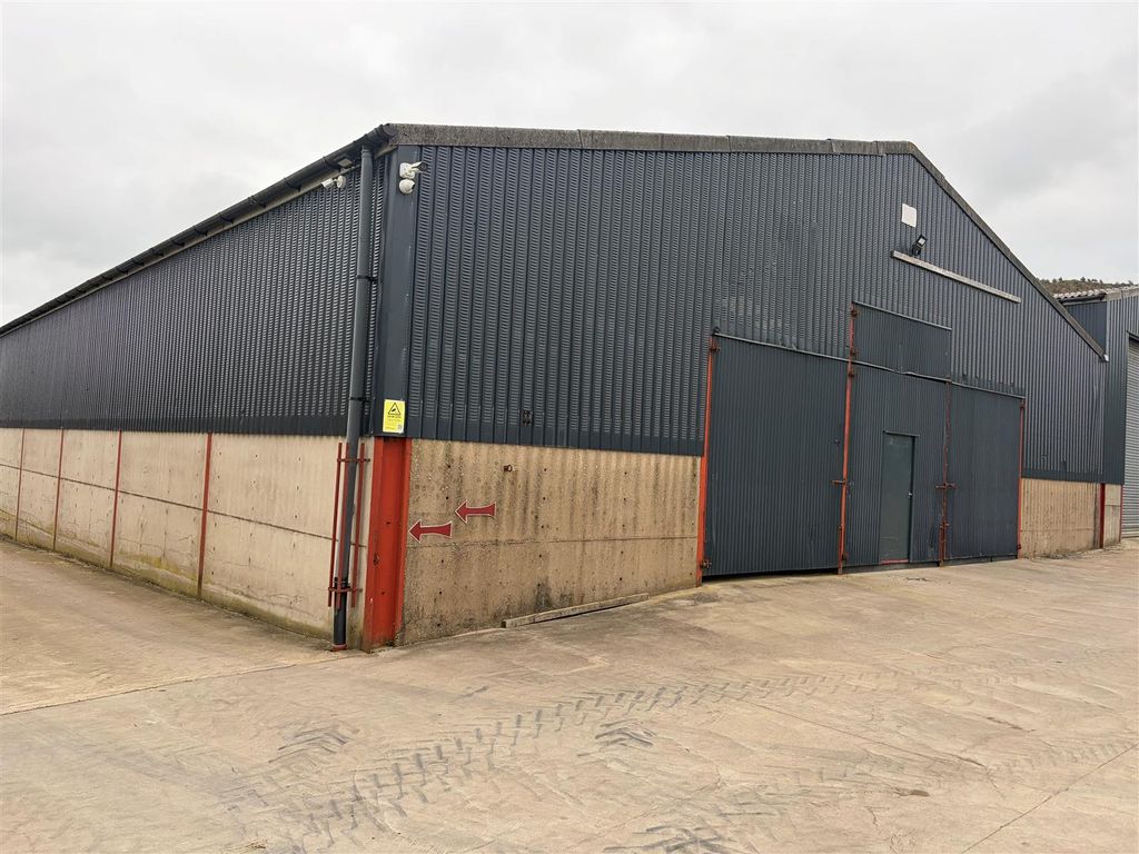 Property photo 1 of 5 Front.Jpg