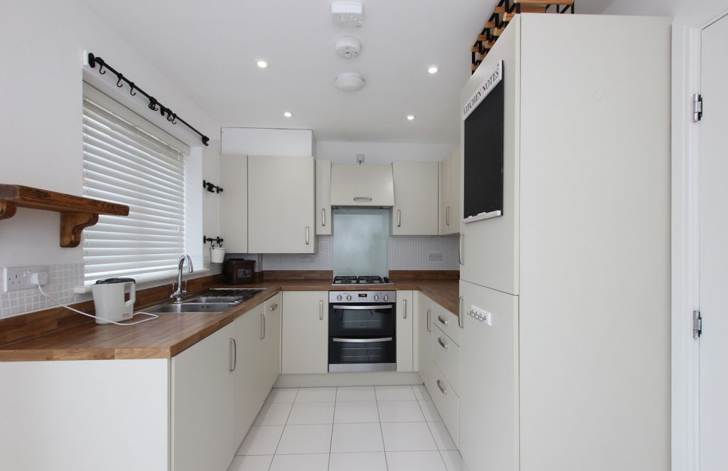 Property photo 2 of 7 Img_0262