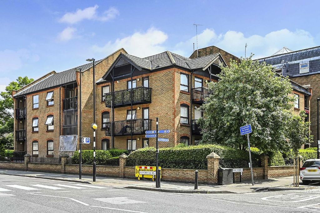 Property photo 1 of 8