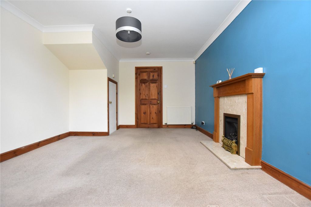 Property photo 3 of 15 Picture No. 31