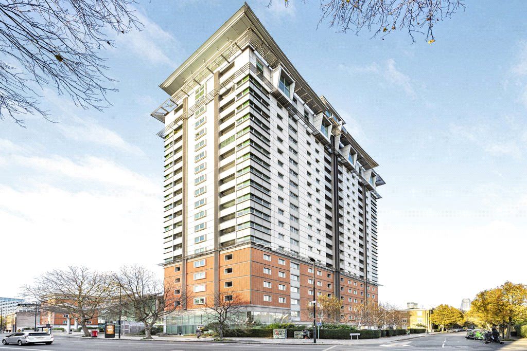 Property photo 1 of 8 Exterior