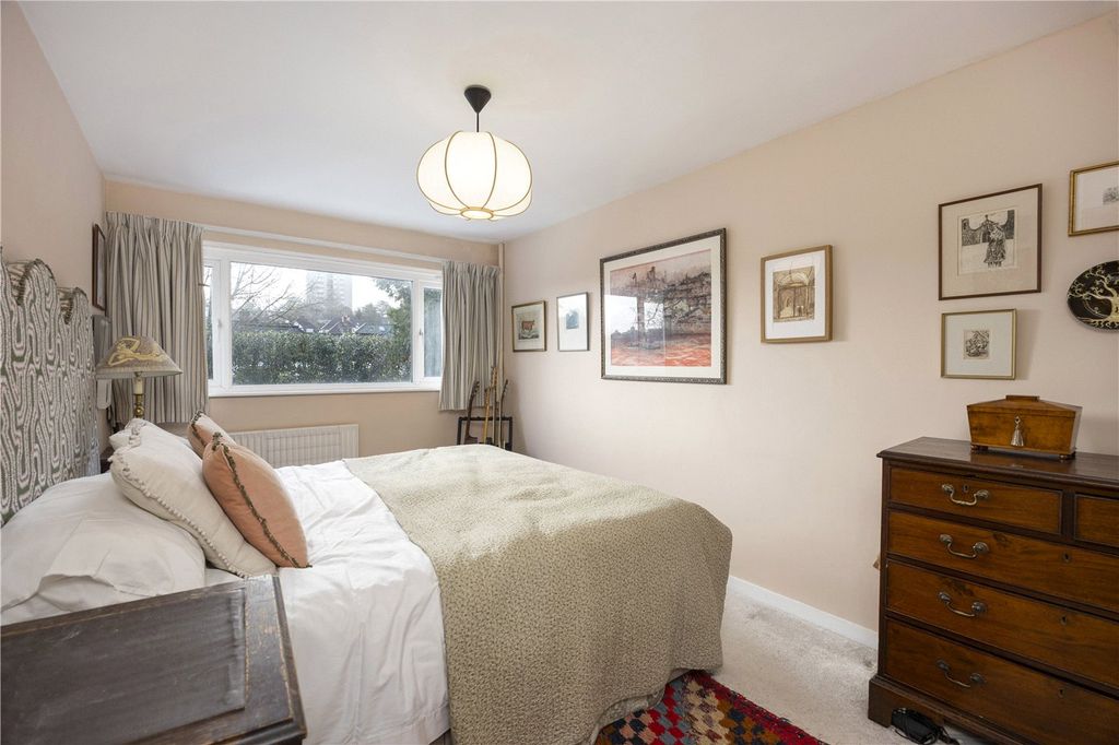 Property photo 3 of 8 Picture No. 05