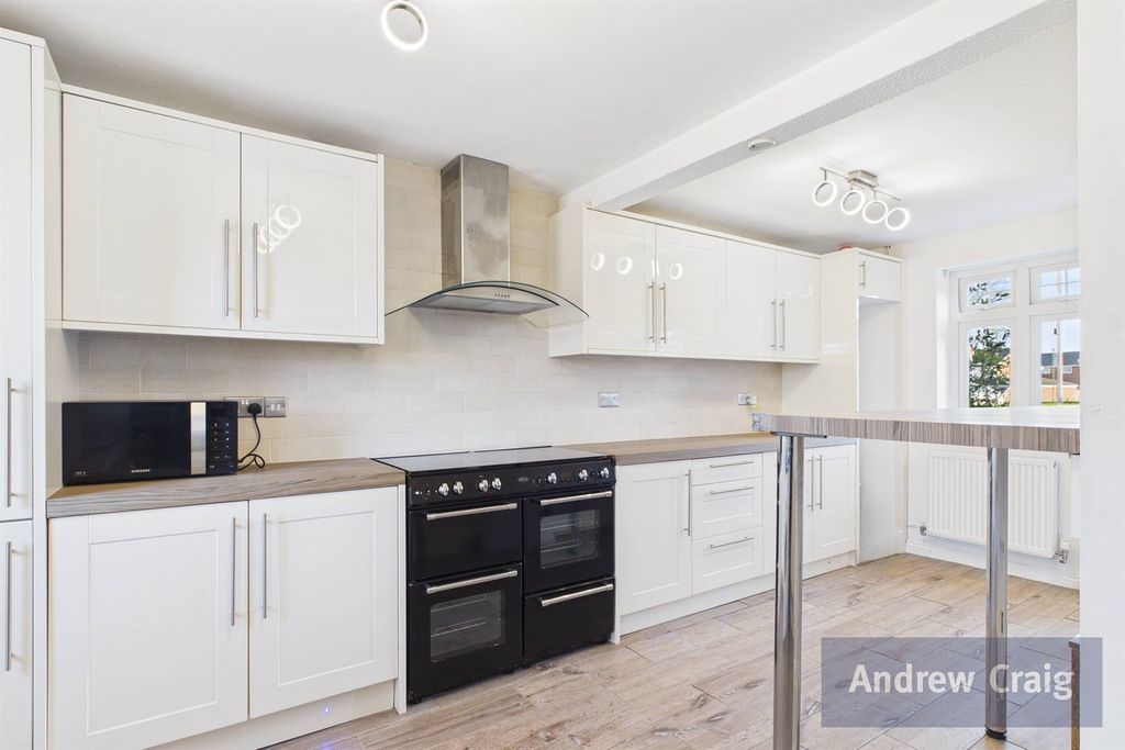 Property photo 1 of 22 (Main)