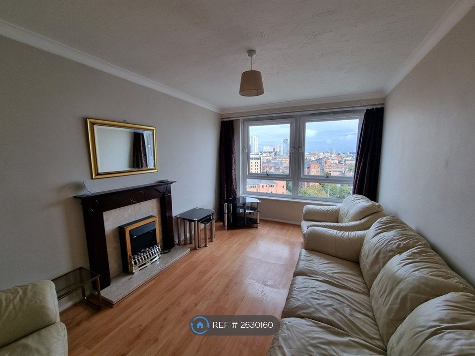Property photo 1 of 13 Lounge