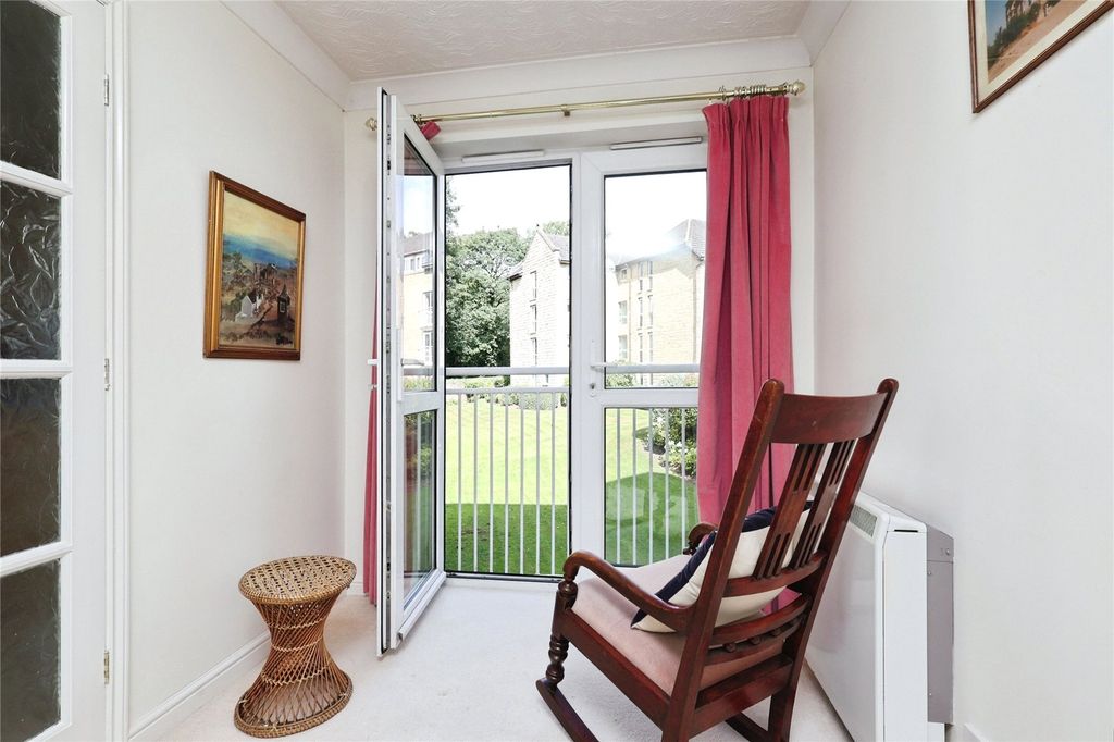 Property photo 3 of 10 Picture No. 25