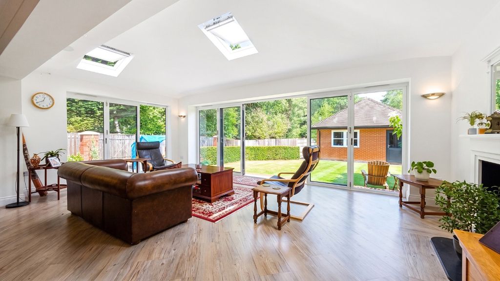 Property photo 3 of 26 5309764