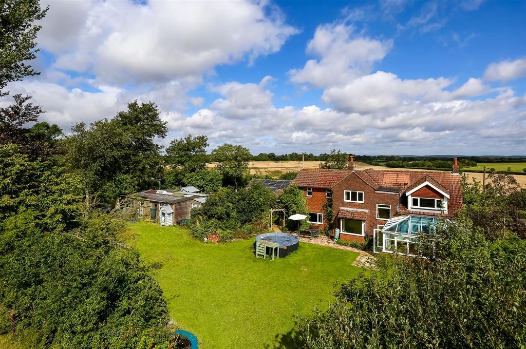 Property photo 3 of 19