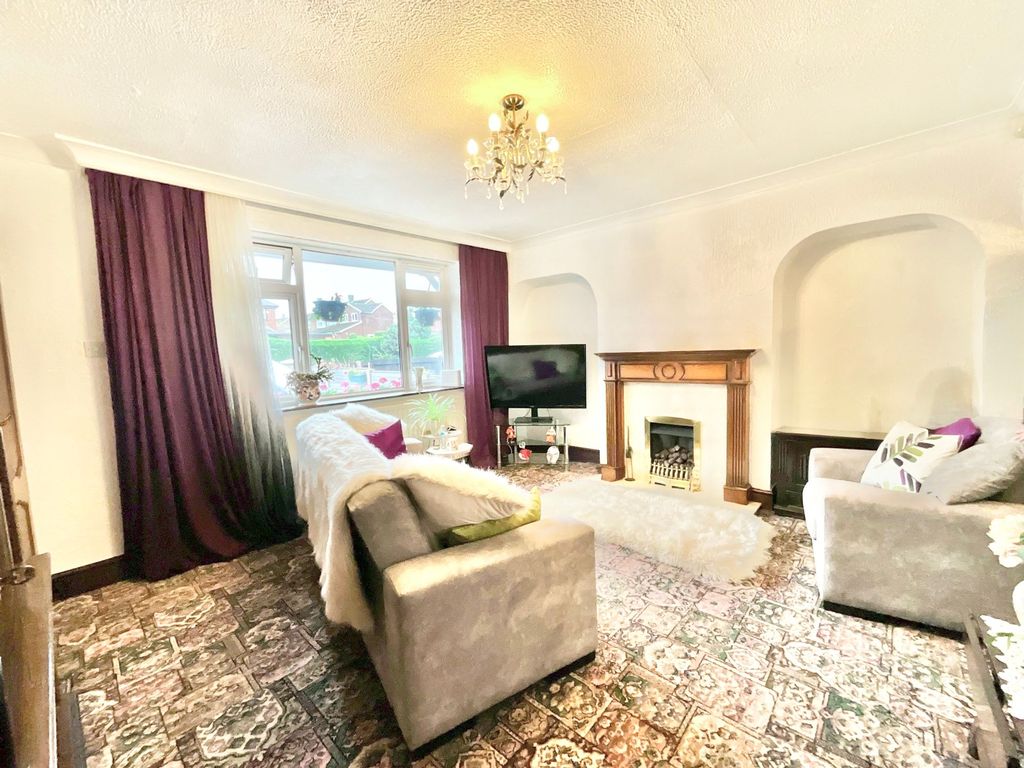 Property photo 2 of 24