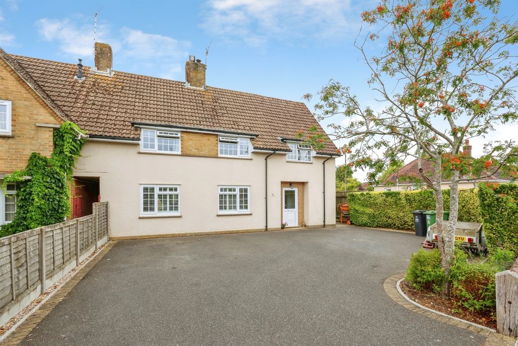 Property photo 1 of 29