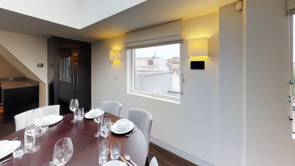 Property photo 3 of 11 Picture No. 09