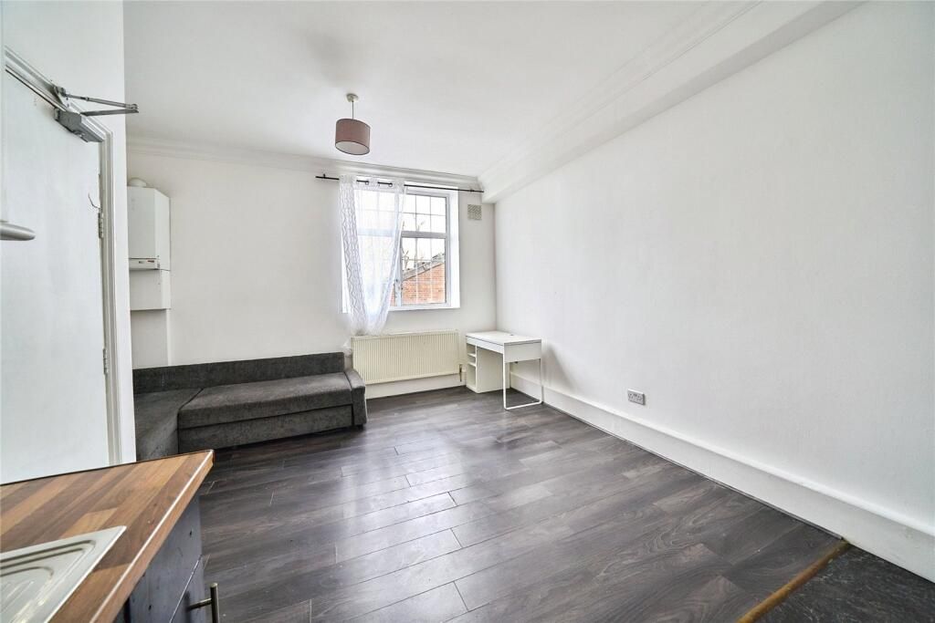 Property photo 2 of 12