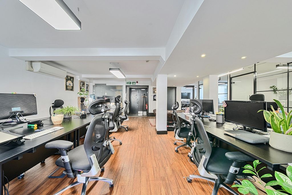 Property photo 2 of 15 1343537568Baa72Df05B0.Jpg