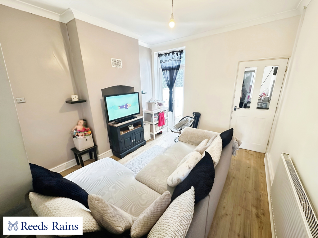 Property photo 2 of 10 Picture No. 07