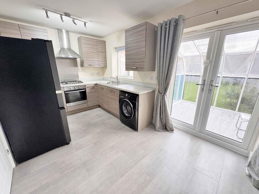 Property photo 2 of 22 Img_1681.Jpg