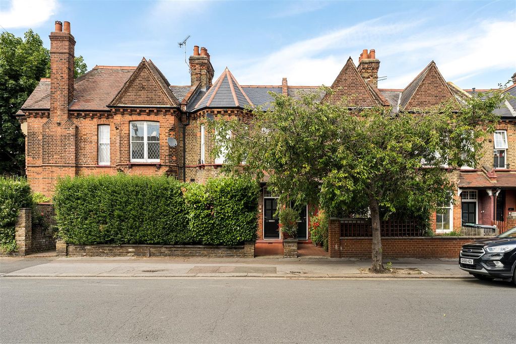 Property photo 1 of 23 Gladstone Avenue, N22