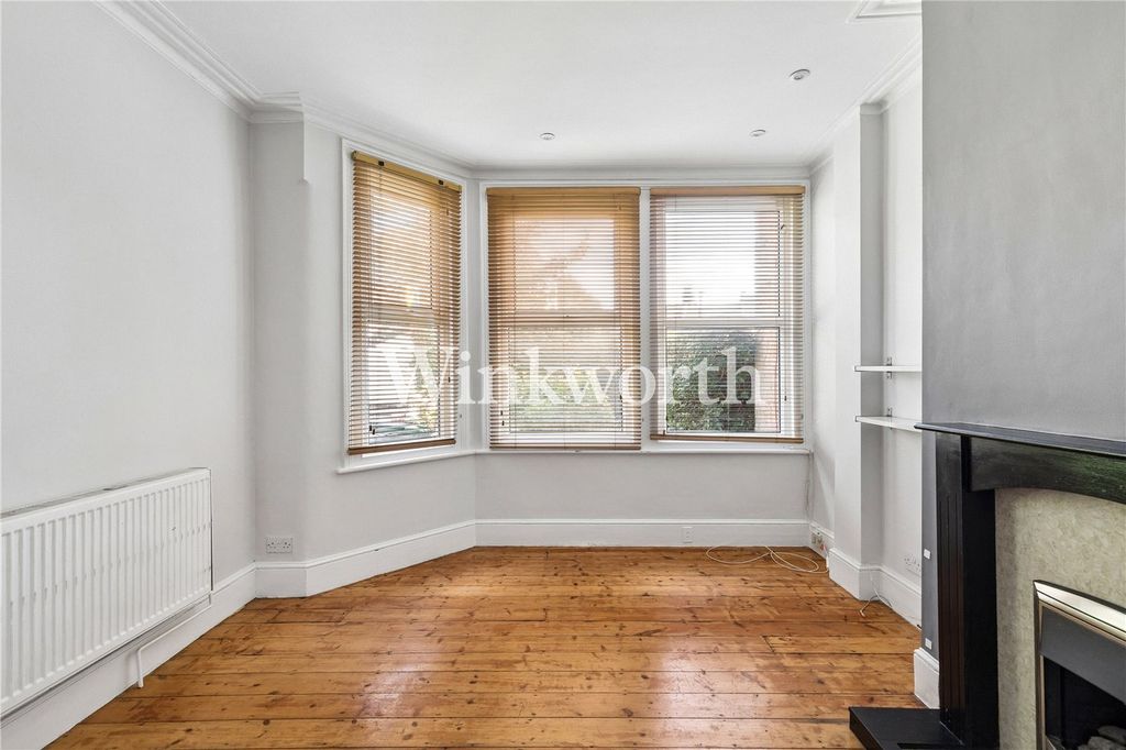 Property photo 3 of 15 Picture No. 41