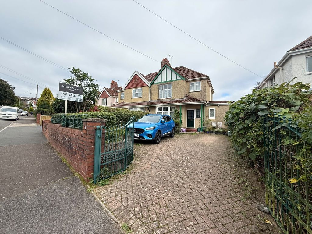 Property photo 1 of 20
