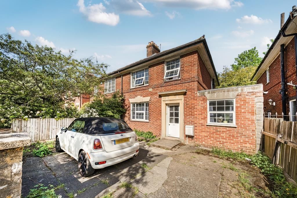 Property photo 1 of 18 Front Aspect