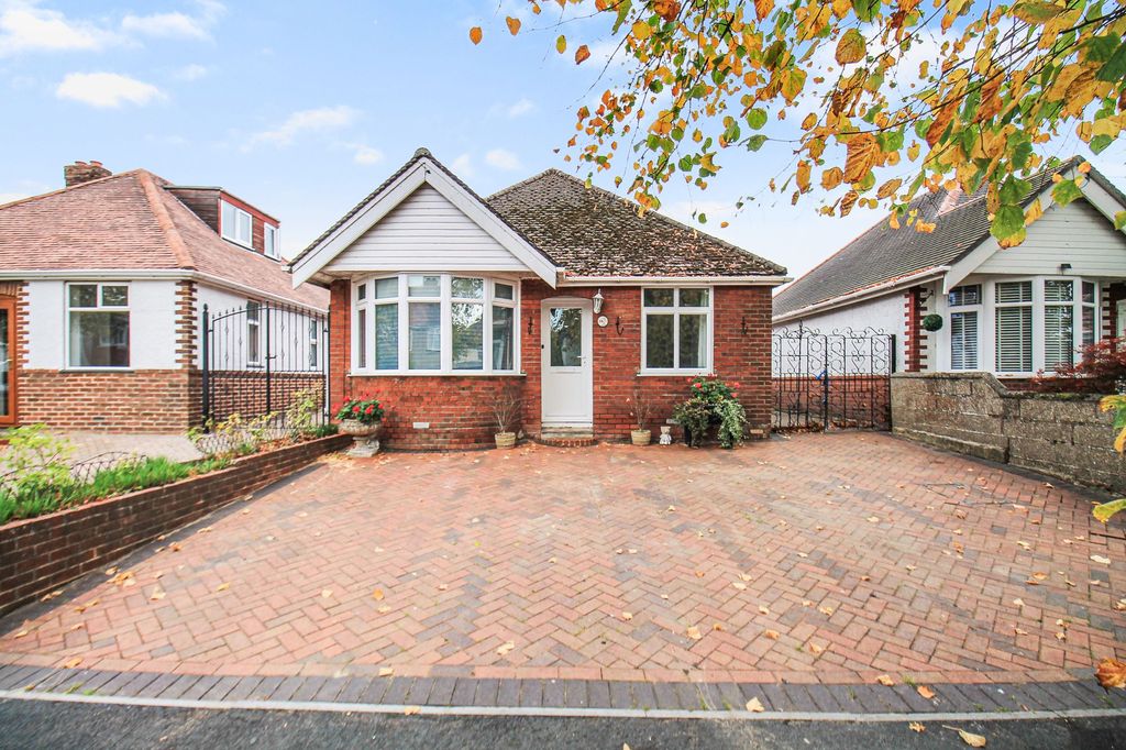 Property photo 1 of 18