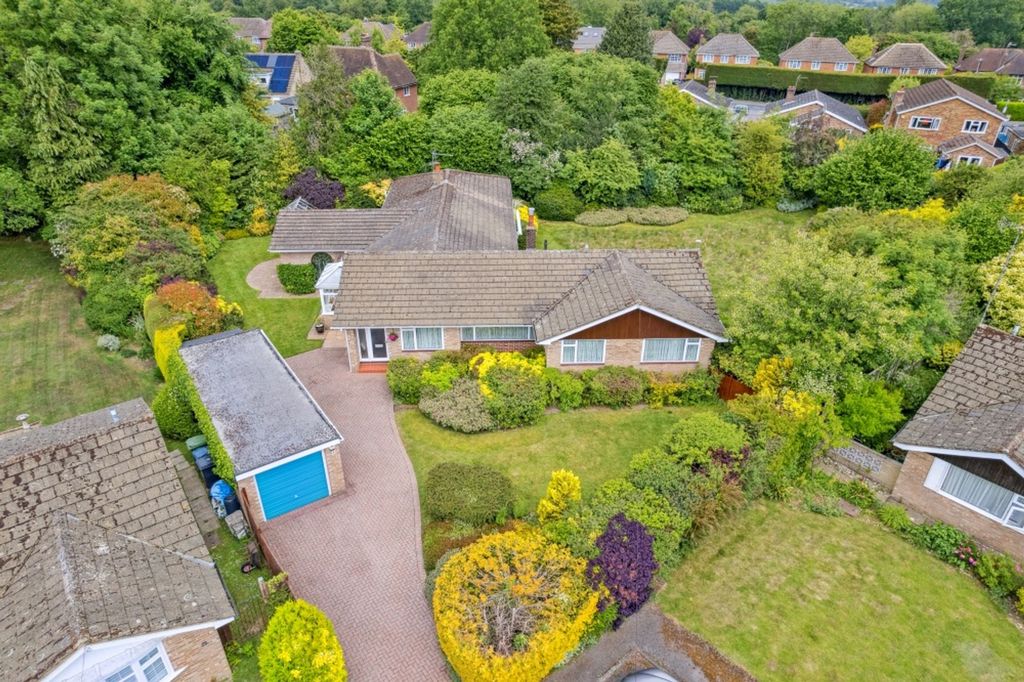 Property photo 2 of 16