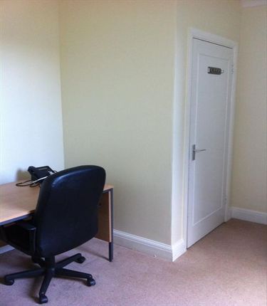 Property photo 1 of 4
