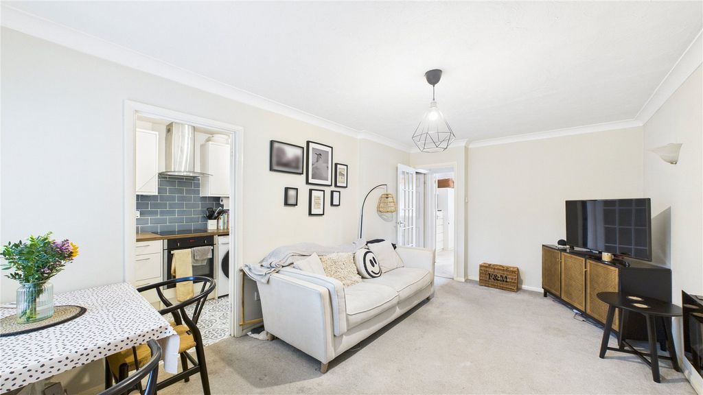 Property photo 1 of 7 Picture 1