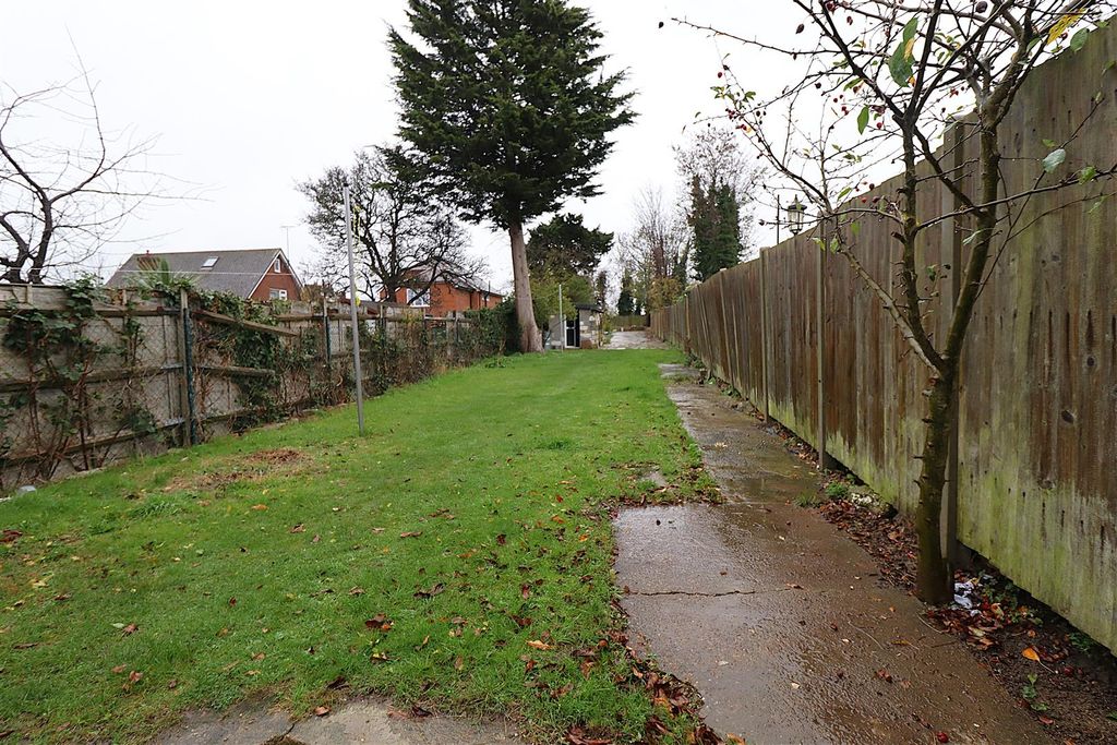 Property photo 2 of 26 Img_6404.Jpg