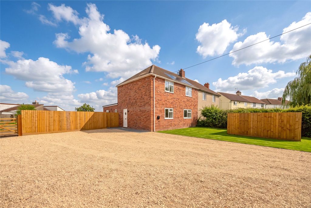 Property photo 2 of 10 Picture No. 01