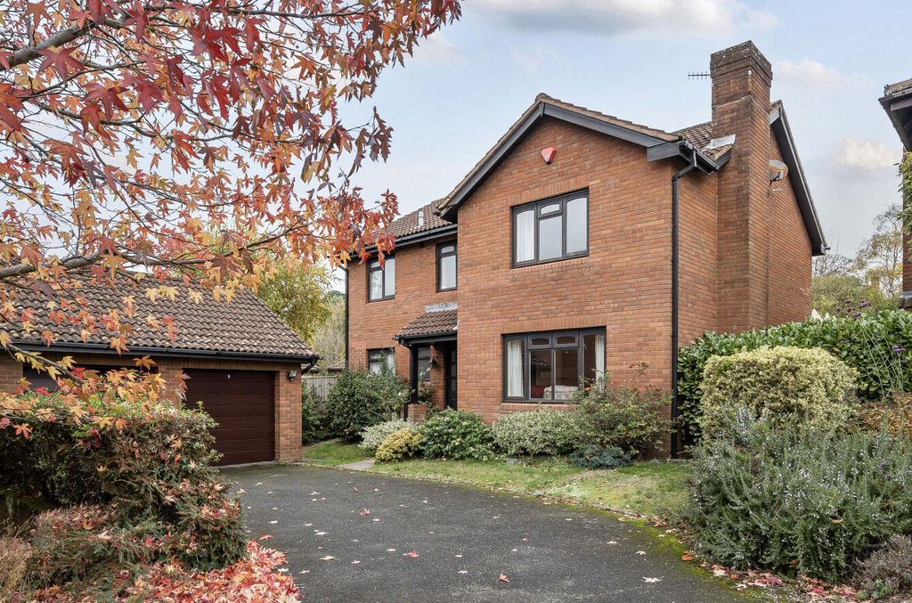 Property photo 1 of 22 Front