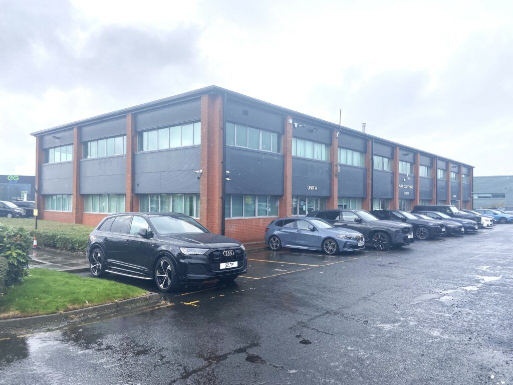 Property photo 3 of 4