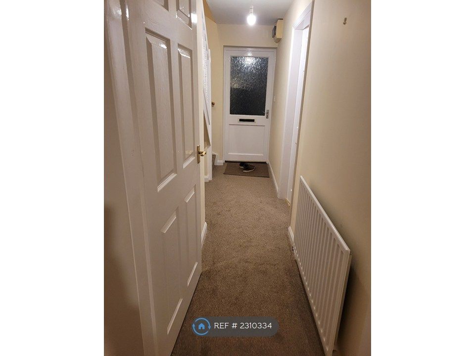 Property photo 3 of 3