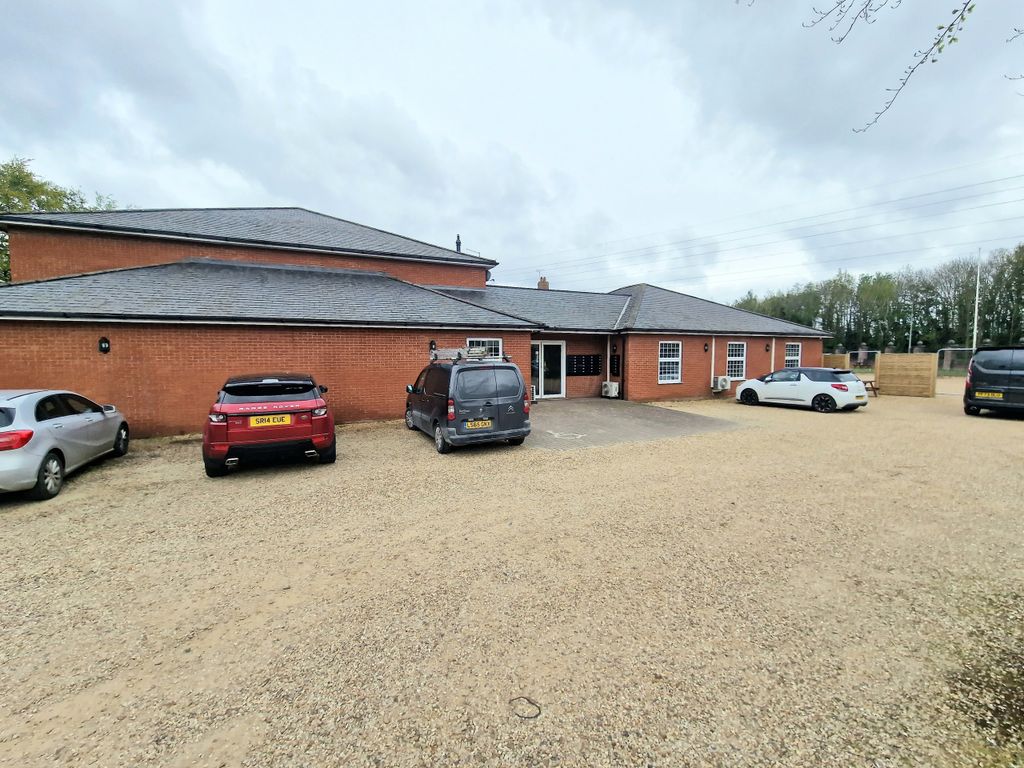 Property photo 1 of 9 Front