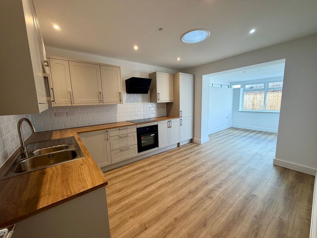 Property photo 2 of 31 Kitchen In Plot 15