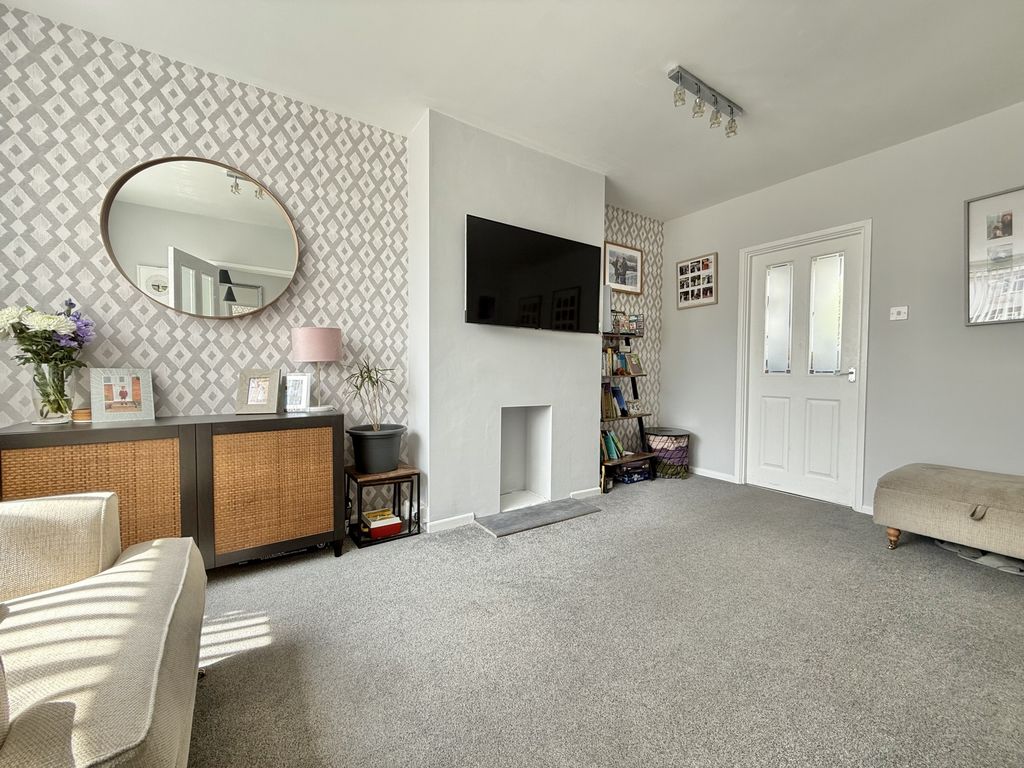 Property photo 2 of 25 Photo 7