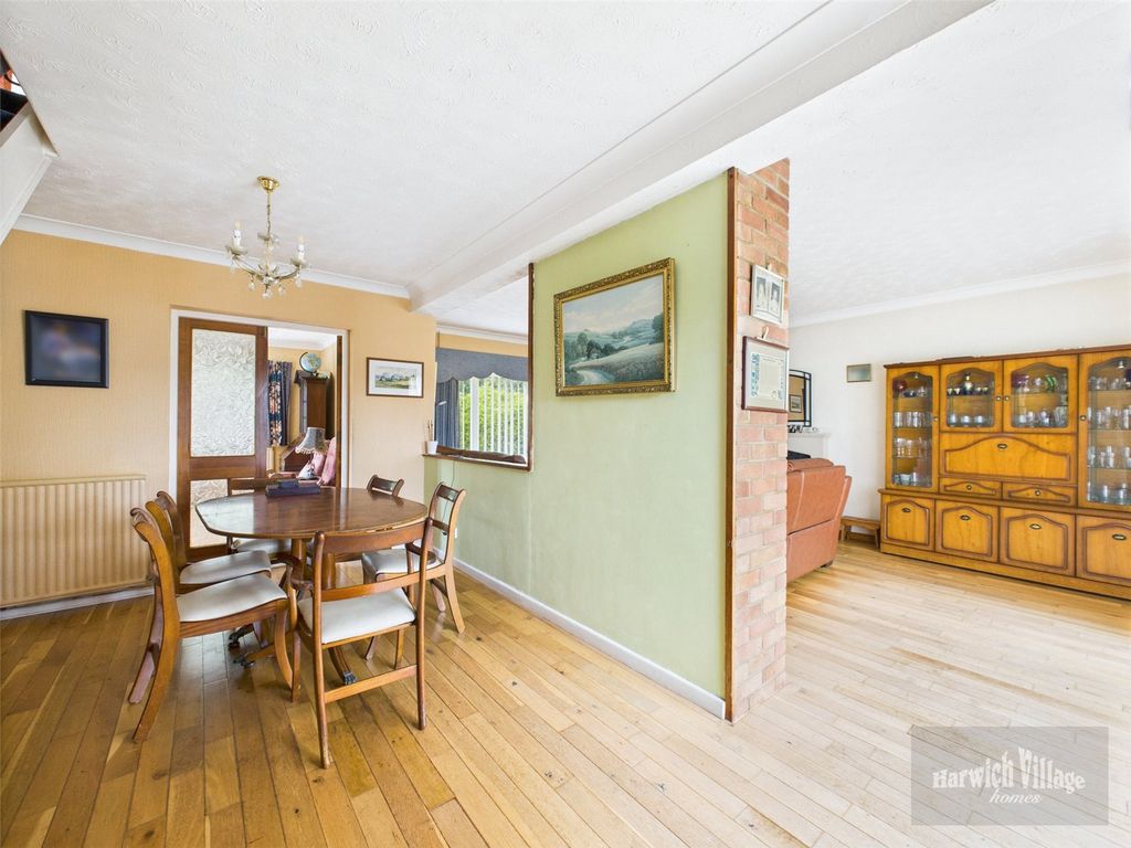 Property photo 3 of 25 Picture No. 10