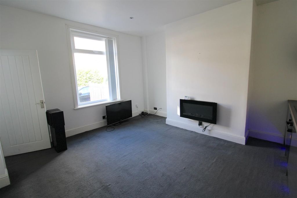 Property photo 2 of 8 Img_4205.Jpg