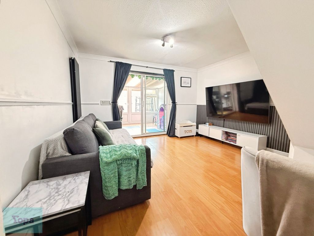 Property photo 3 of 13 C581317E-Img_8656