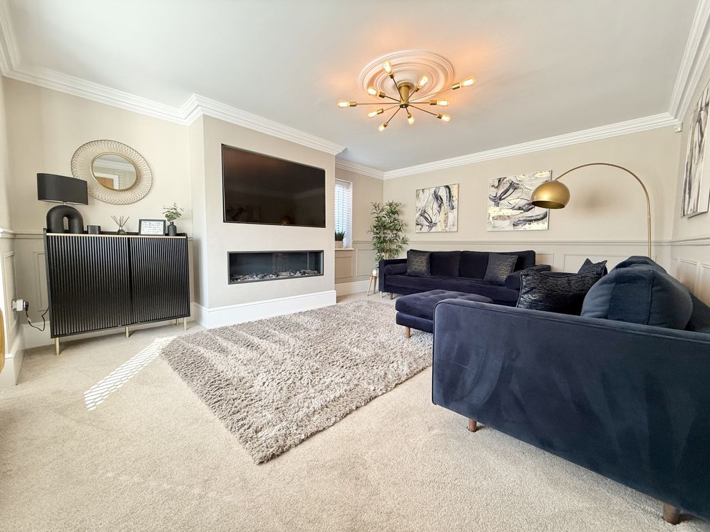 Property photo 3 of 41 Img_5475