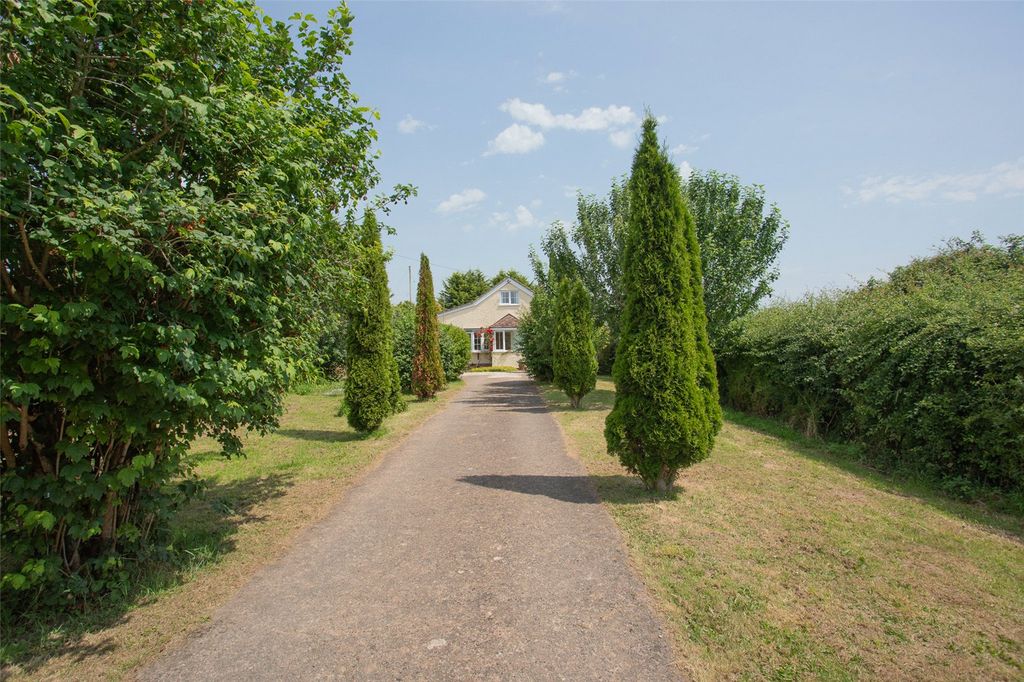 Property photo 1 of 24 Picture No. 48