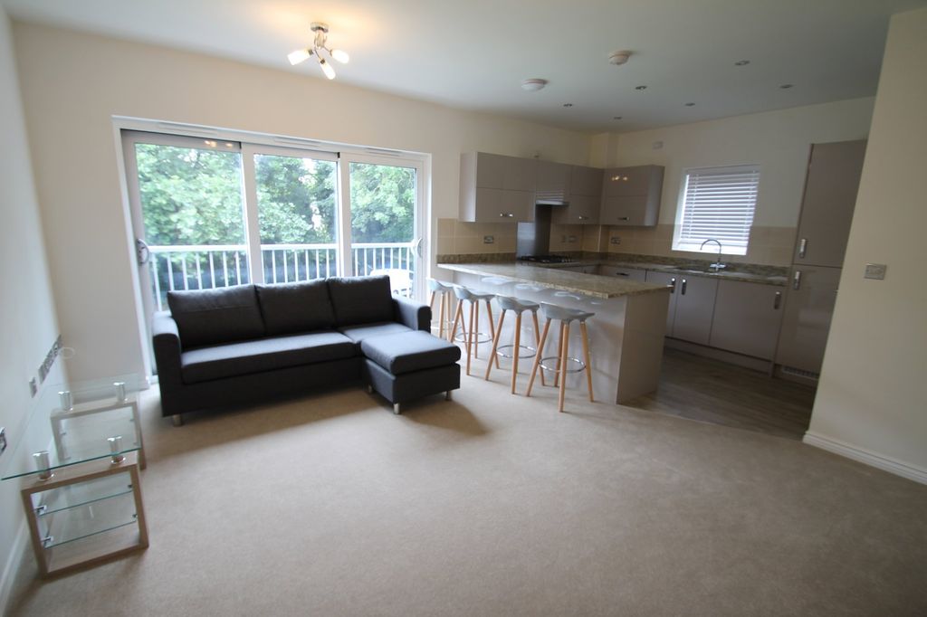 Property photo 3 of 11 Photo 24